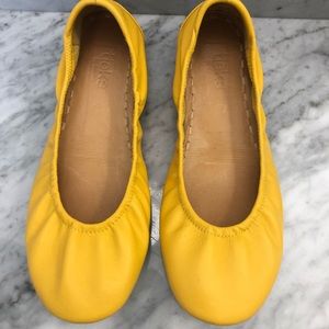 Mustard Tieks